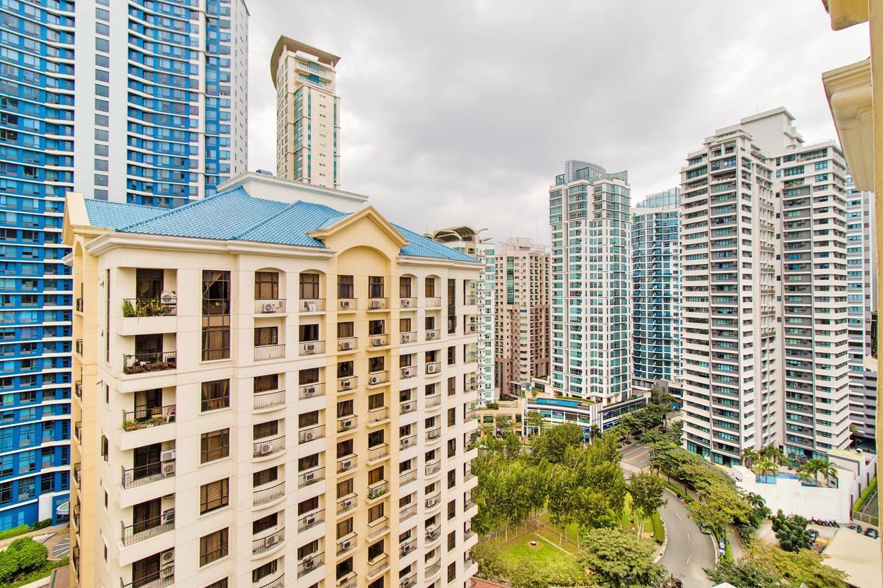 Forbestown Place At The Fort Bgc Taguig Buitenkant foto